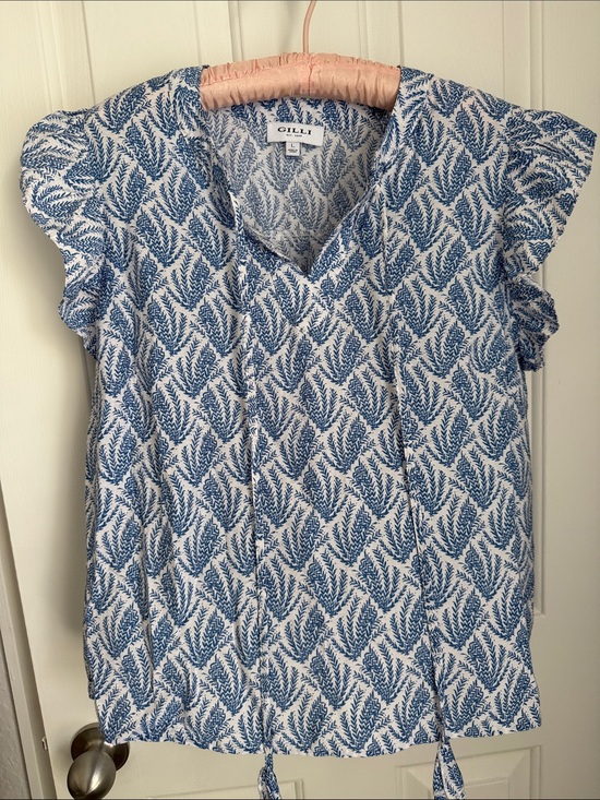 Gilli Tops - Gilli Blue and Cream Leaf-Print Tie-Neck Blouse